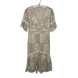 Saylor Maggy Lace Dress Size L Beige Ivory Flared Hemline Floral Deep V‎ Neck